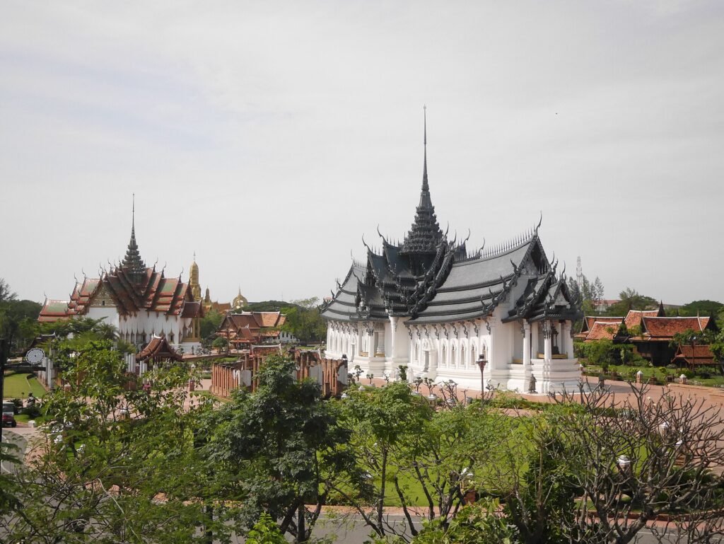 [Combo Ticket] Ancient City + Erawan Museum + Lunch (Foreigner Only)