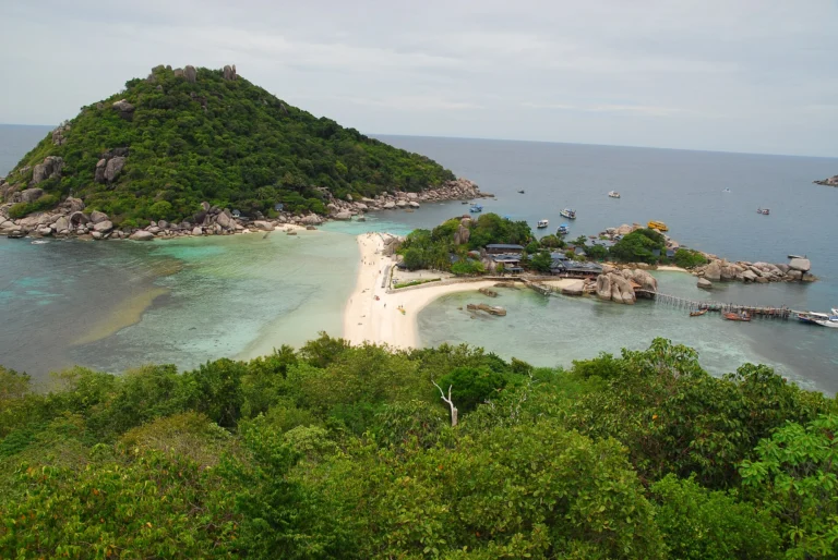Koh Tao & Koh Nang Yuan Snorkeling by Speed Boat